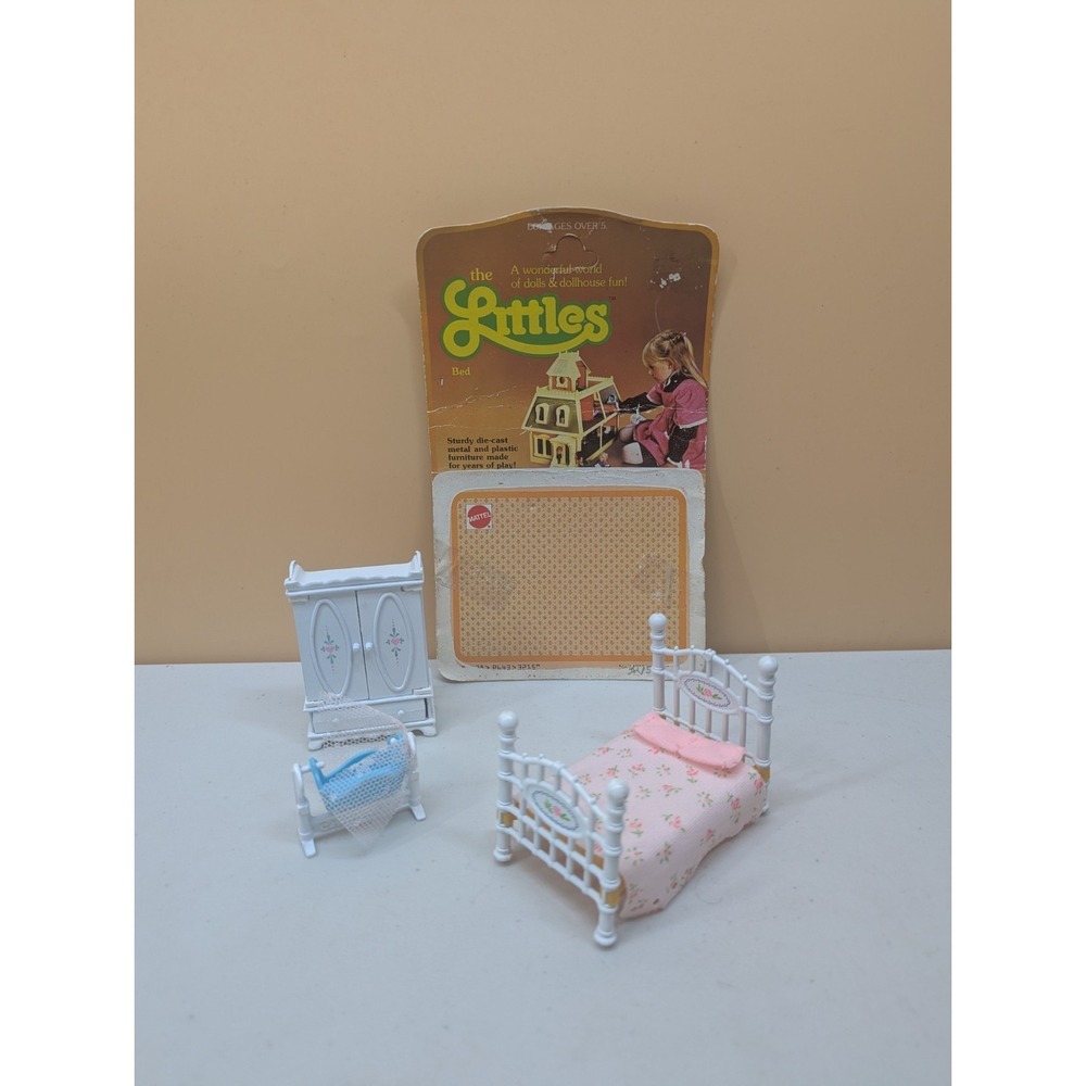 Vtg 1980 Mattel "The Littles" White Framed Bed, Armoire & Cradle Set Dollhouse